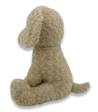 22" Sitting Golden Retriever #52522