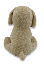 22" Sitting Golden Retriever #52522